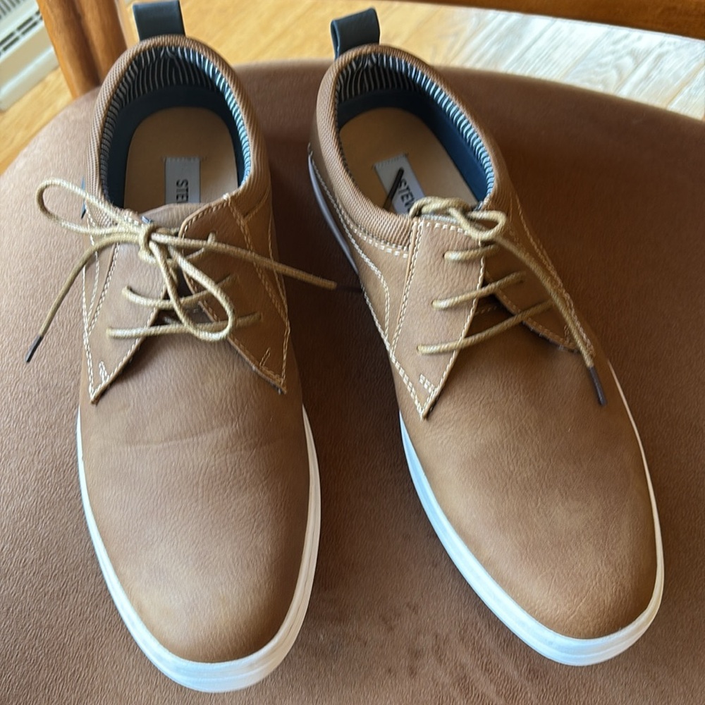 STEVE MADDEN Instax Sneaker Men's Tan Low-Top Laced Faux Leather SZ: 8 Like NEW - Picture 4 of 14